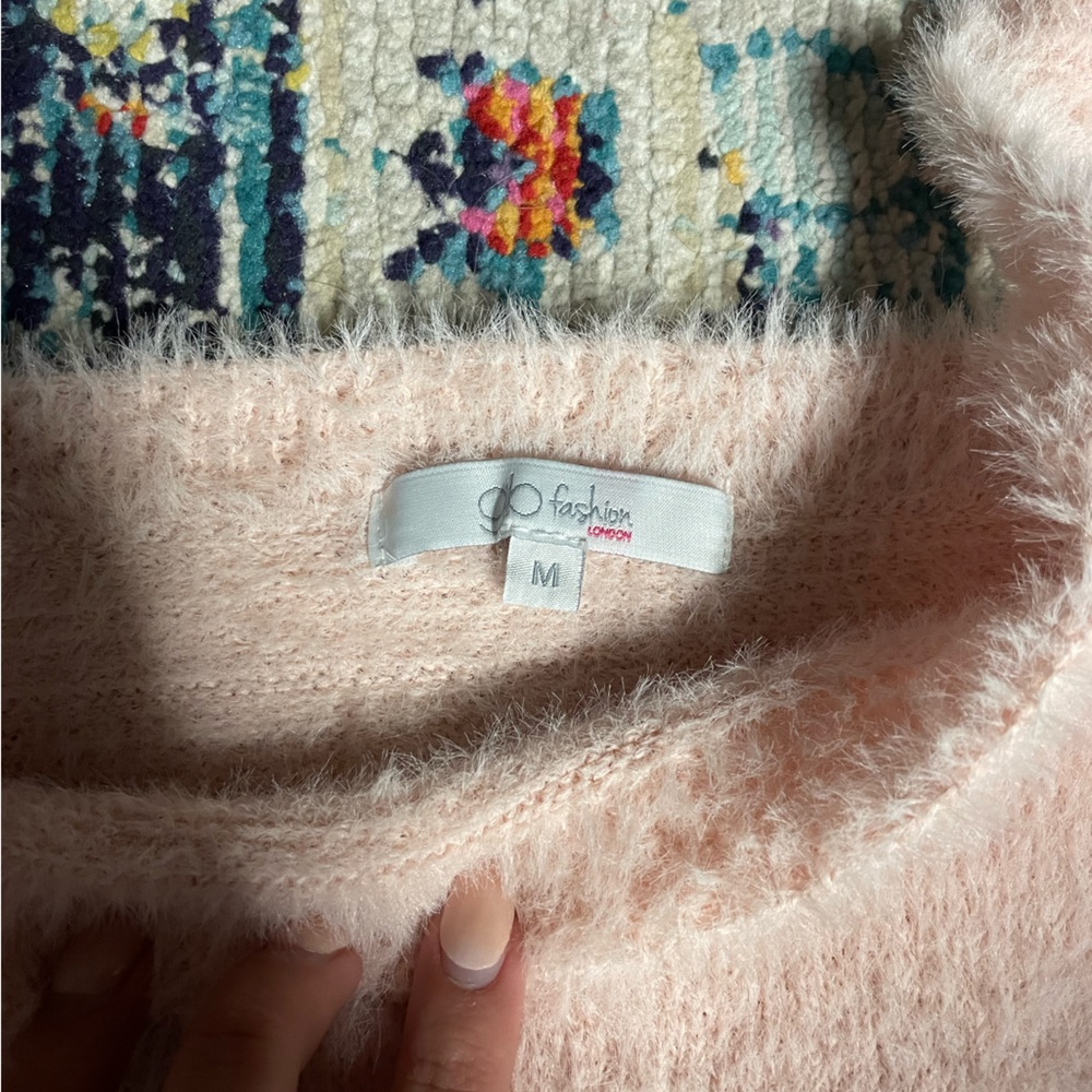 Fluffy top bundle - Picture 2 of 3